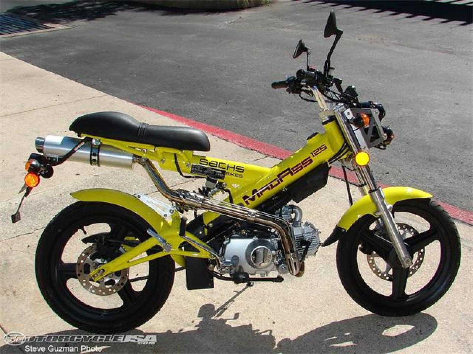 Обзор мотороллера Sachs Madass Сакс Мадасс с двигателями 50 и 125 cc Технические характеристики мопеда, руководство по эксплуатации, список запчастей и цена скутера