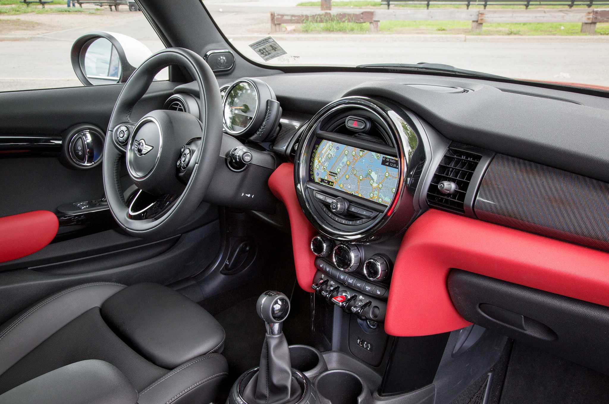 Тест драйв Kia Soul, Mini Cooper Countryman, Nissan Juke: Three Rebels Описание и технические характеристики автомобиля  Плюсы и минусы
