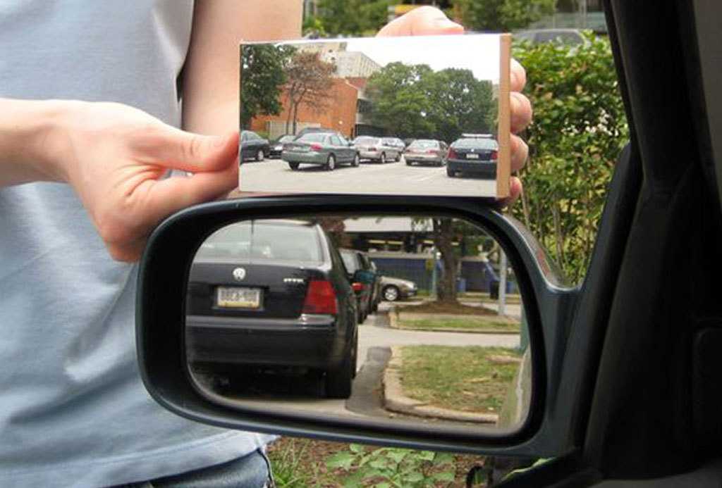 Как сделать фото в зеркале машины